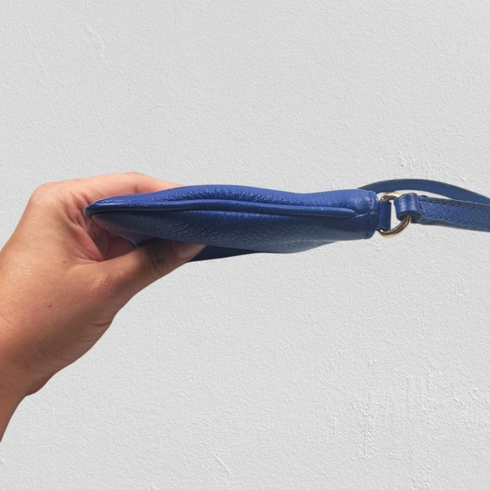 Michael Kors Fulton Cobalt Blue‎ Pebbled Leather Wristlet Gold MK Logo Pouch